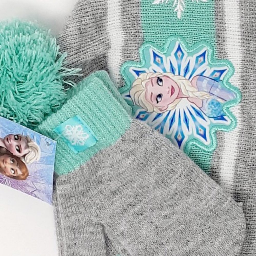 Disney Frozen Anna & Elsa Hat & Glove Set - Picture 3 of 5